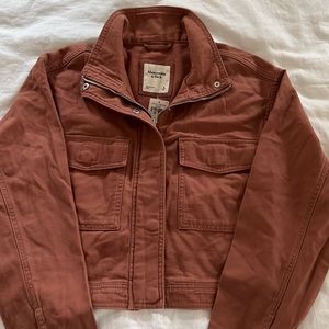 Cropped Abercrombie utility jacket in rust color